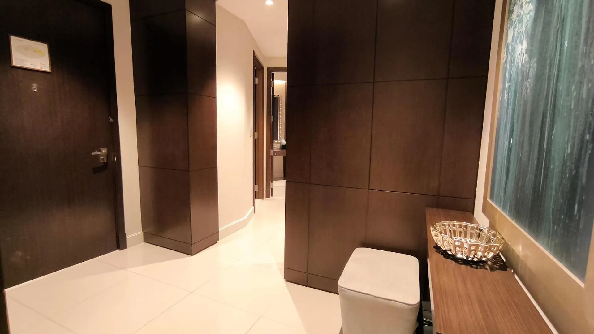 Luxurious 2-Bedroom Address Fountain Views Tower 2 Burj Khalifa View Дубай 0*,